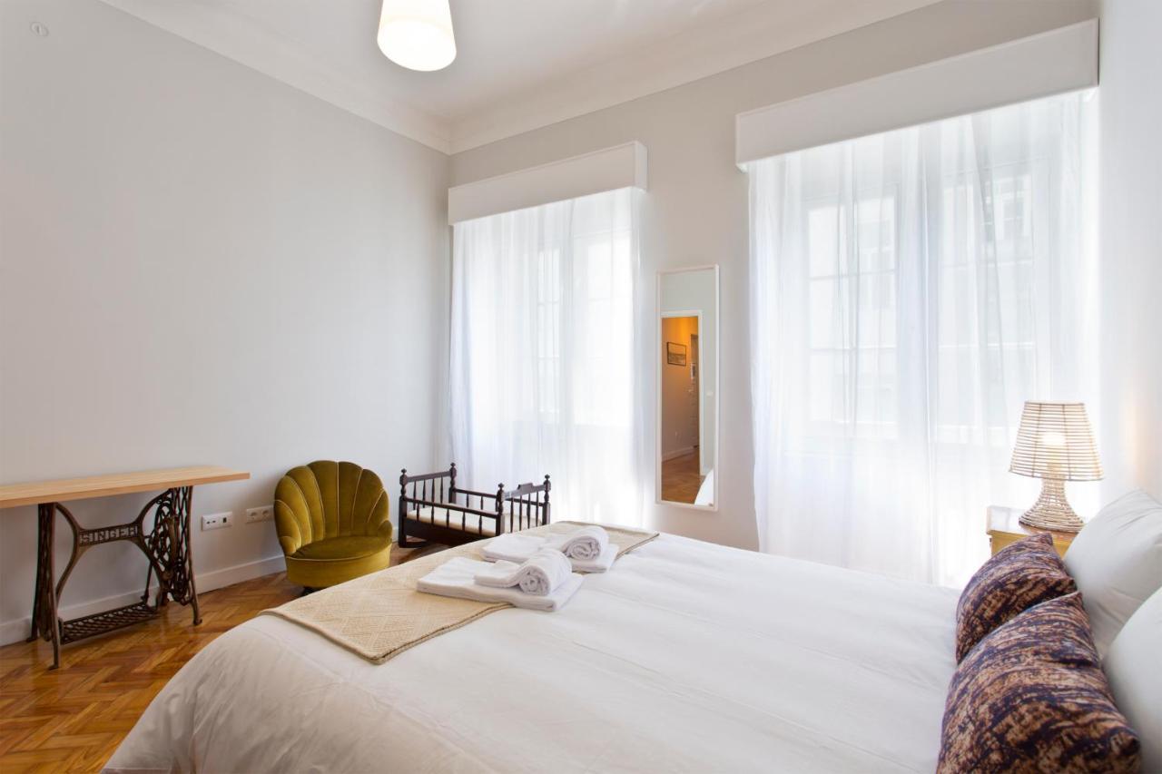 Orm Catedral & Sao Bento & Luiz Apartments Porto Ngoại thất bức ảnh
