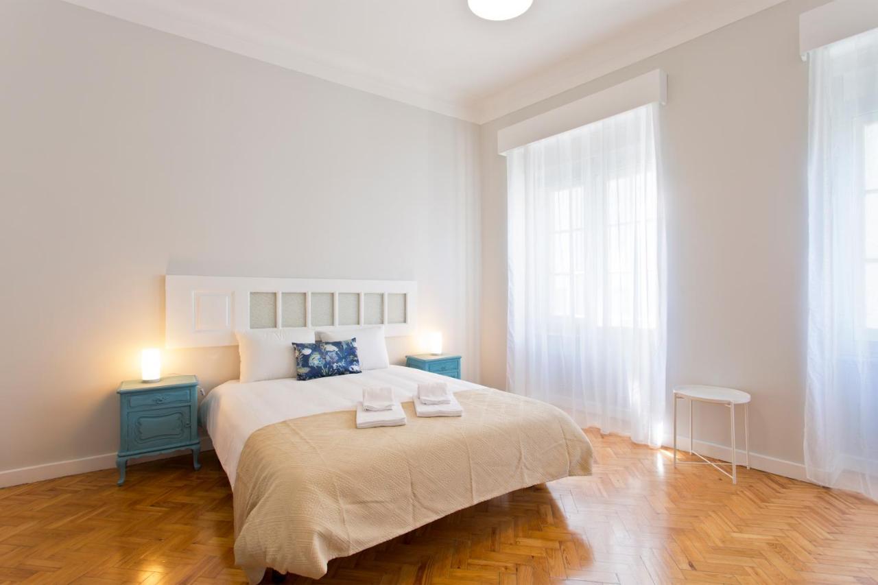 Orm Catedral & Sao Bento & Luiz Apartments Porto Ngoại thất bức ảnh